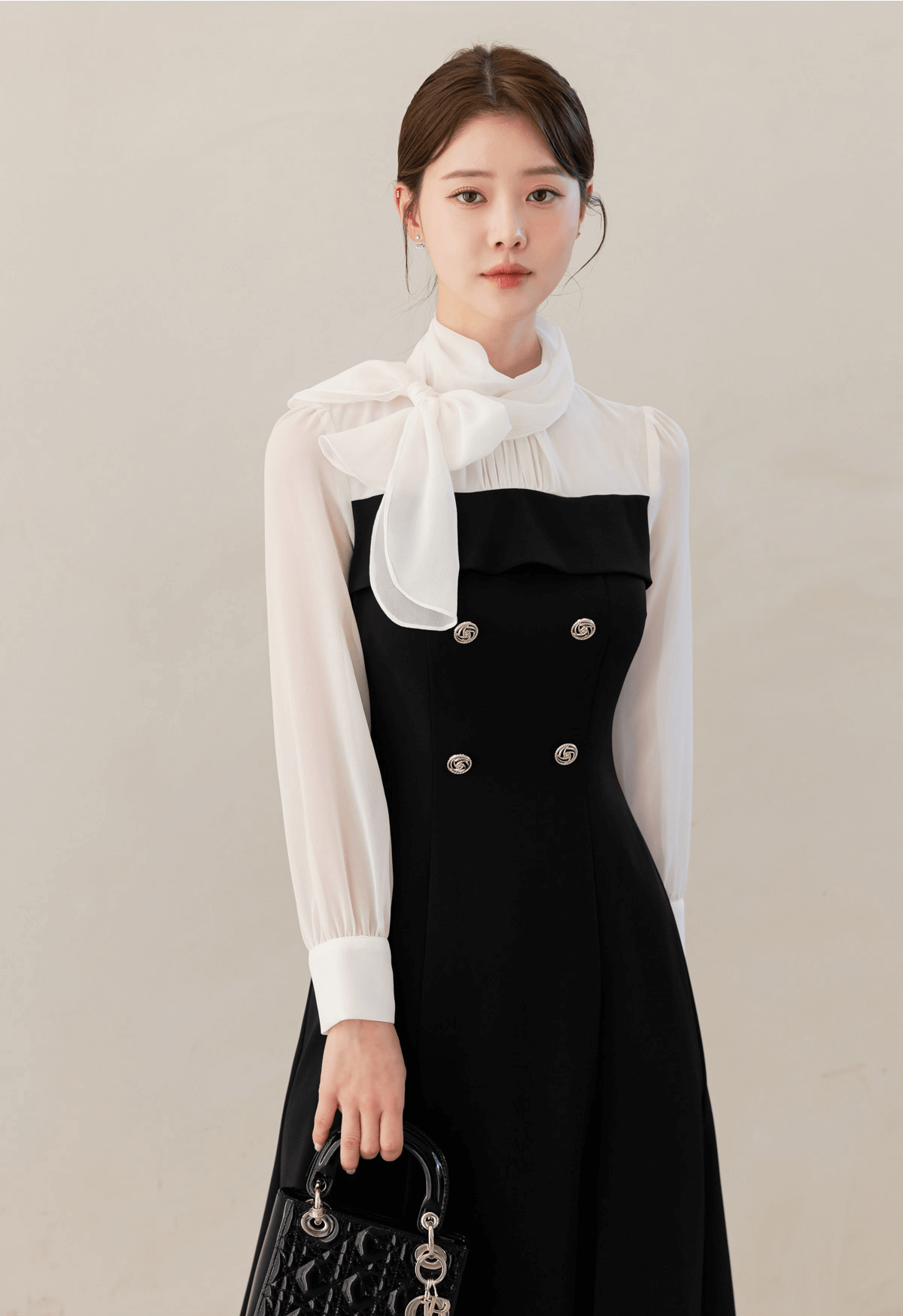 Elegant Layered Look with a Feminine Touch Chiffon Tie-Neck Flare Dress