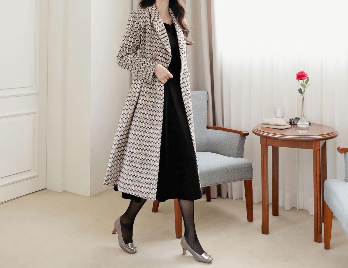 Notched Collar Double Buttons Flare Coat with Belt