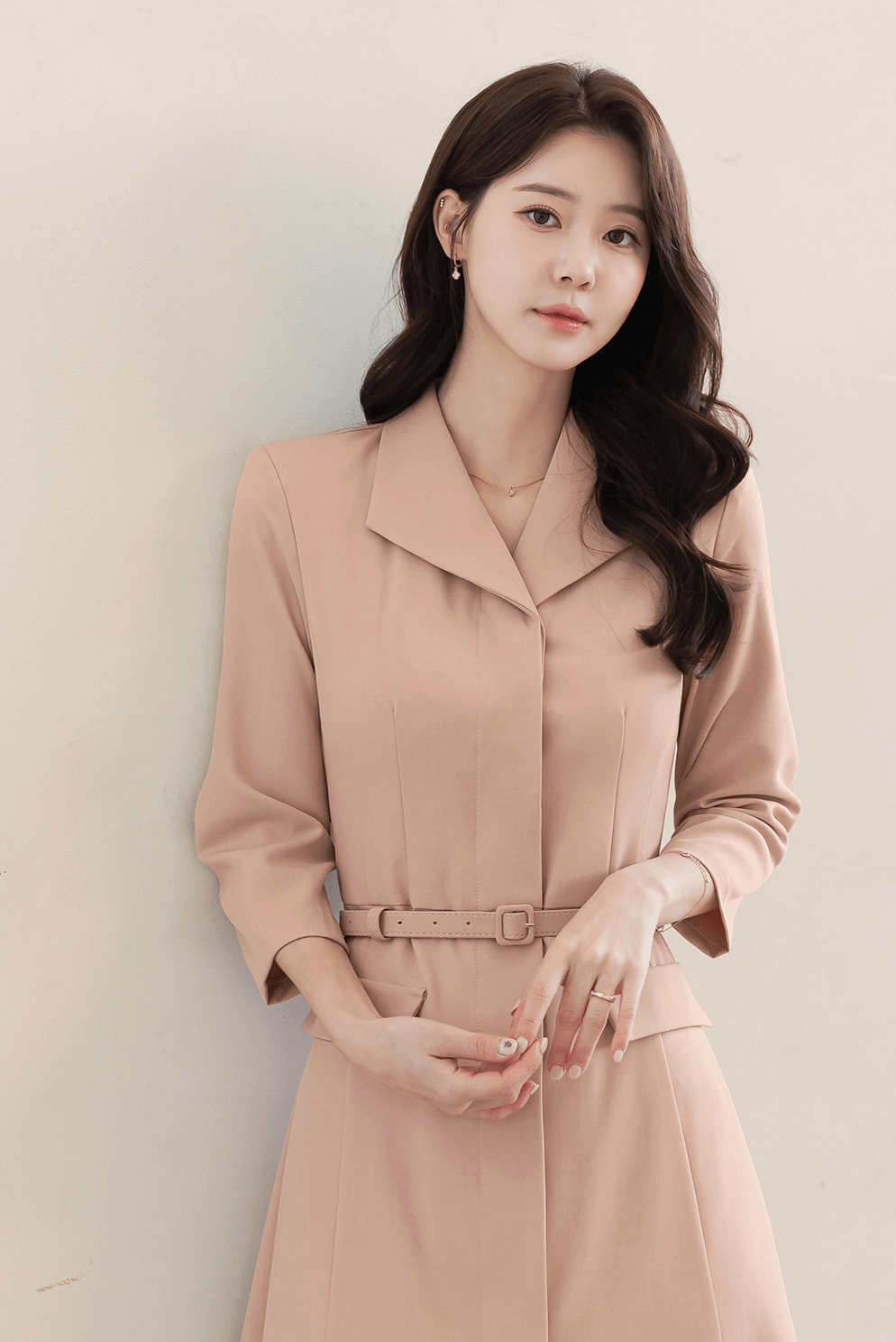 Flap-Pocket Belted Dress with Modern Sophistication