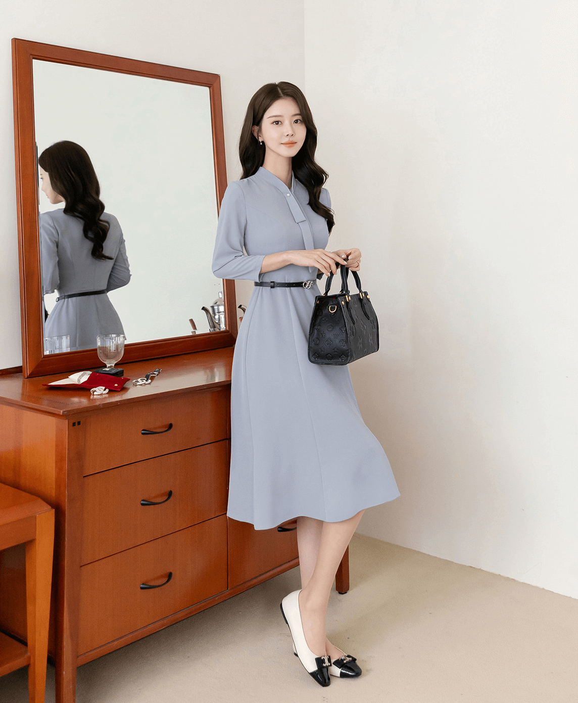 Elegant Tie-Neck Flare Dress with Belted Waist