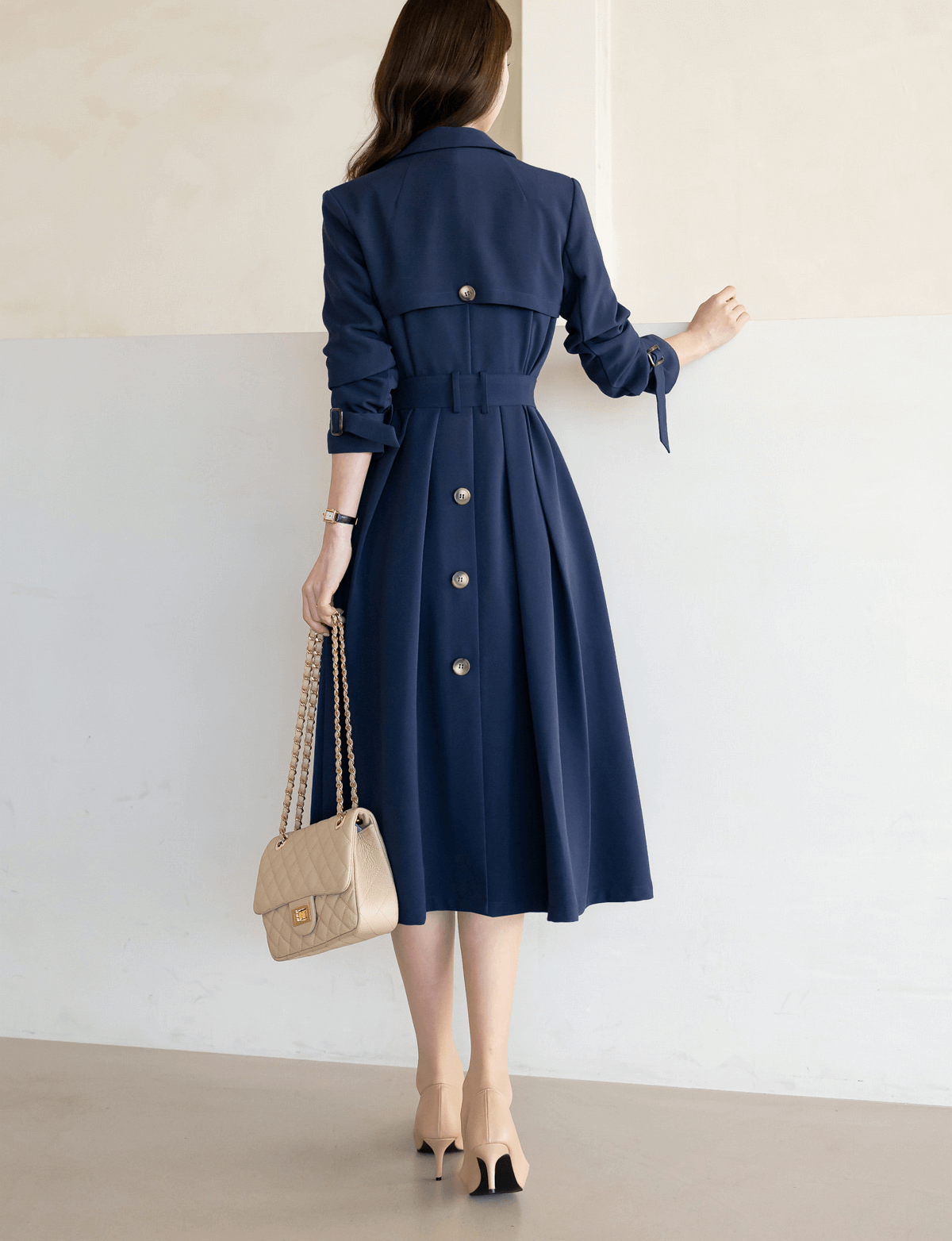 Timeless Tailored Collar Double-Breasted Trench Coat