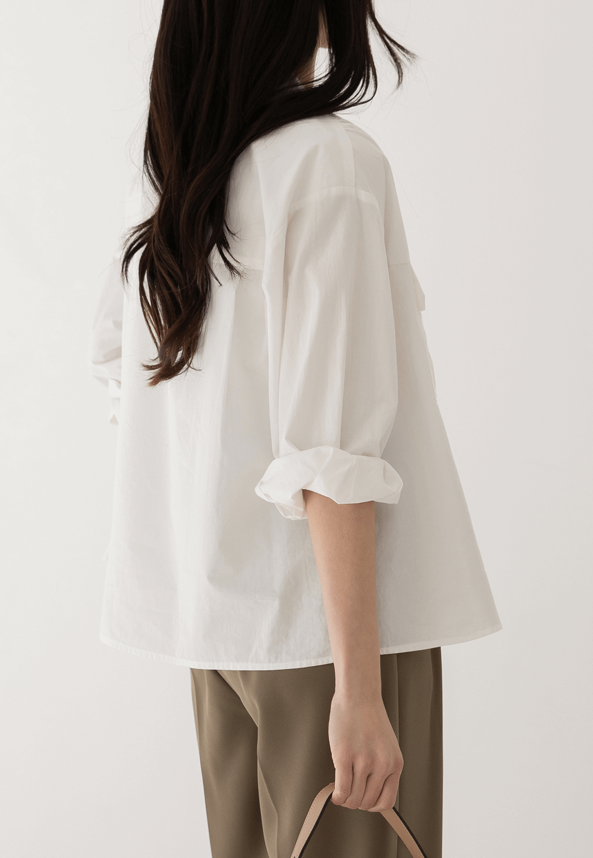 Effortlessly Chic Cotton Open-Collar Shirt with Double Pockets