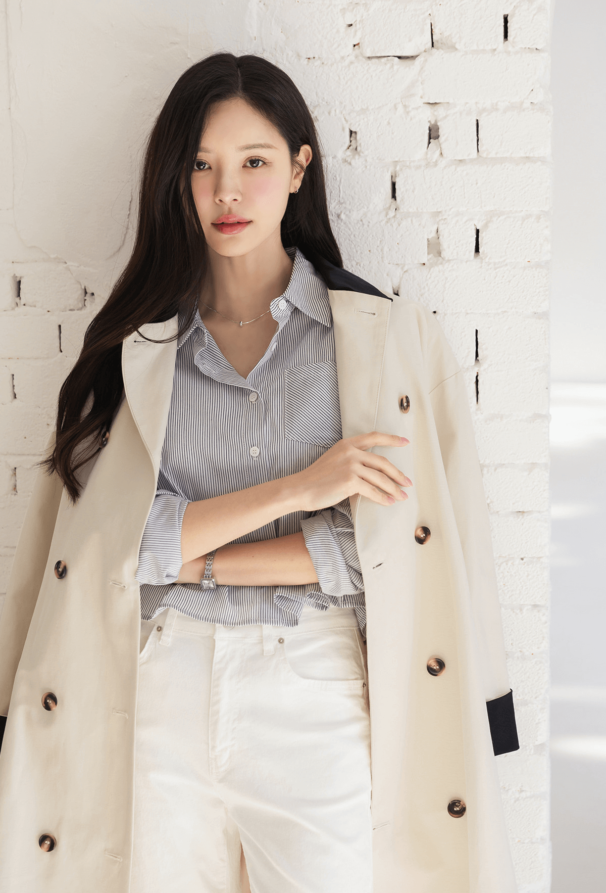 Chic Contrast Collar Double-Breasted Coat