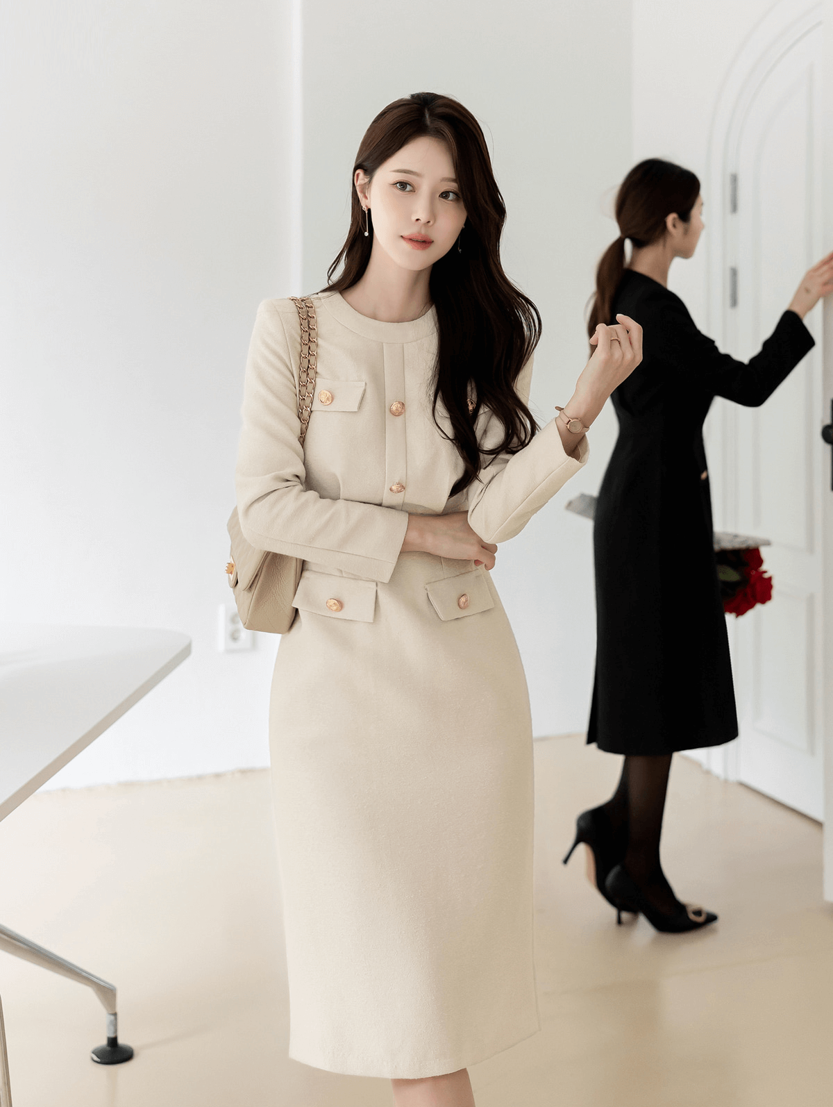 Elegant Black/Beige Tweed Sheath Dress