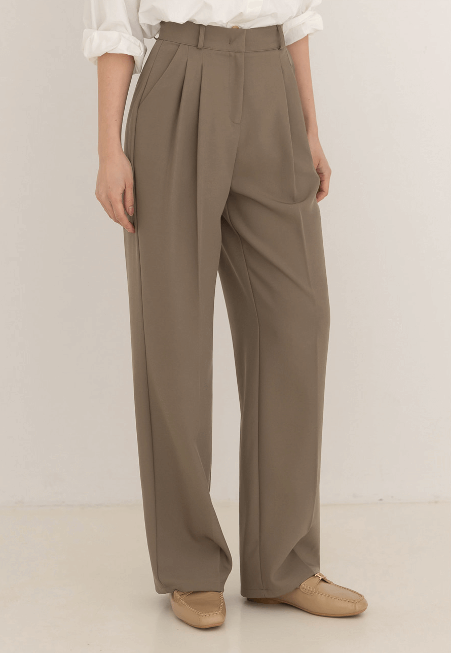 Tailored Pintuck Wide-Leg Slacks with Back Elastic