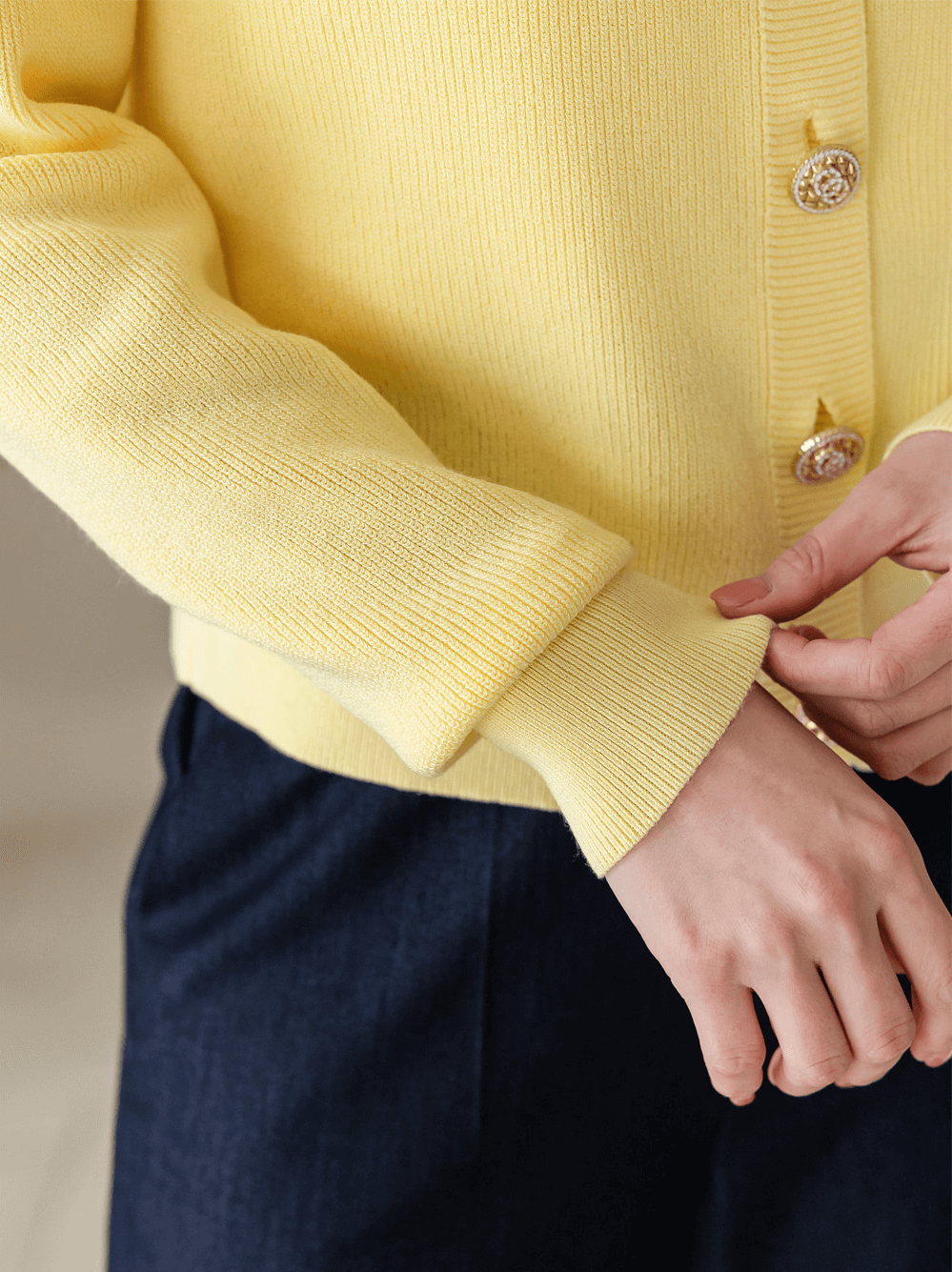 Effortlessly Chic V-Neck Knit Cardigan