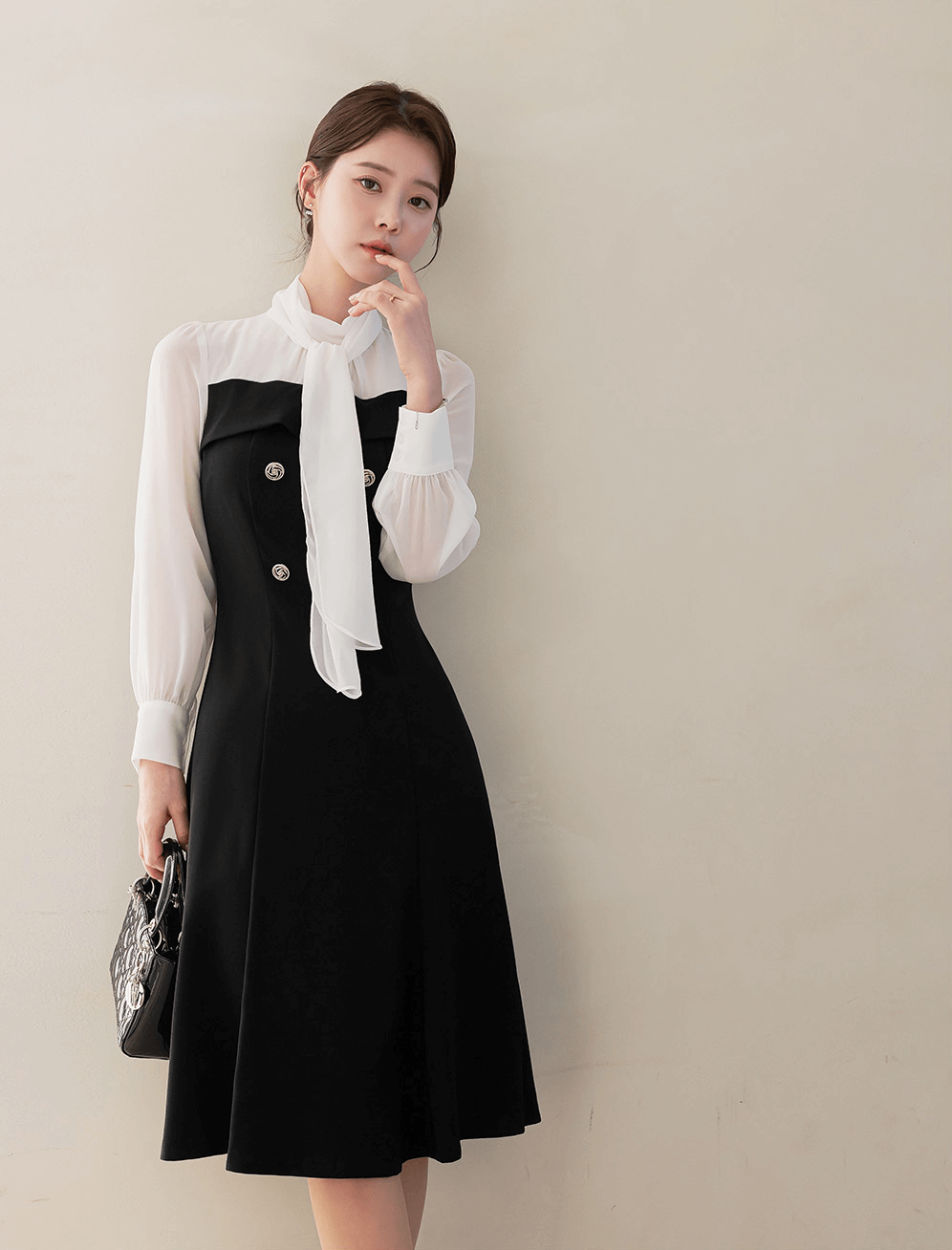 Elegant Layered Look with a Feminine Touch Chiffon Tie-Neck Flare Dress