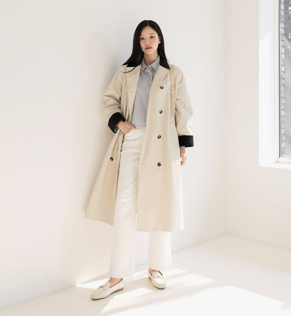 Chic Contrast Collar Double-Breasted Coat
