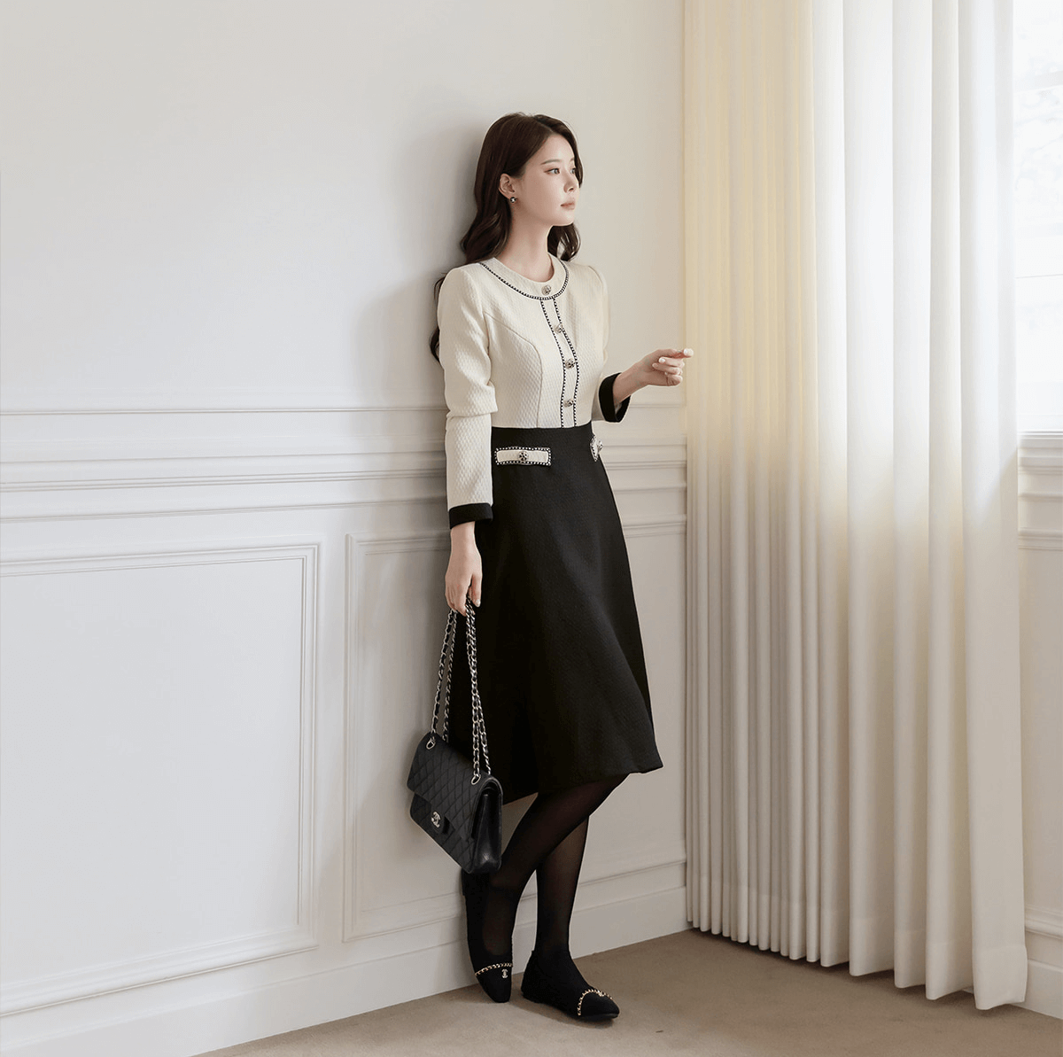Elegant Tweed Dress with Trimming Details