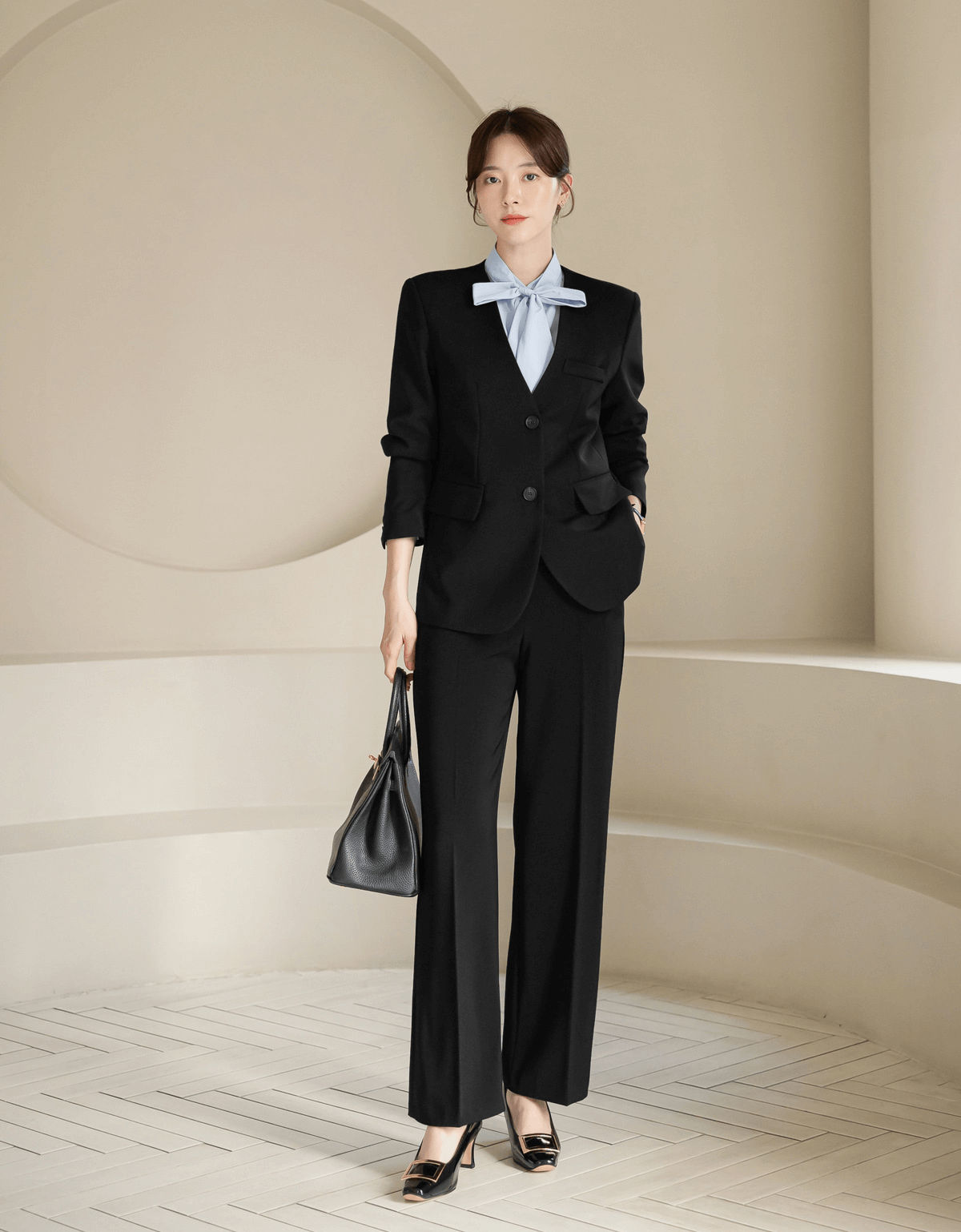 Elegant Tie-Neck Blouse with Puff Sleeves
