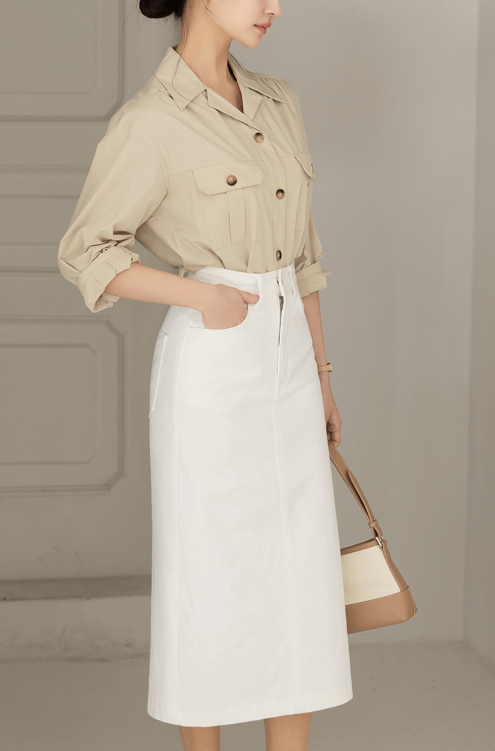 Effortlessly Chic Cotton Open-Collar Shirt with Double Pockets
