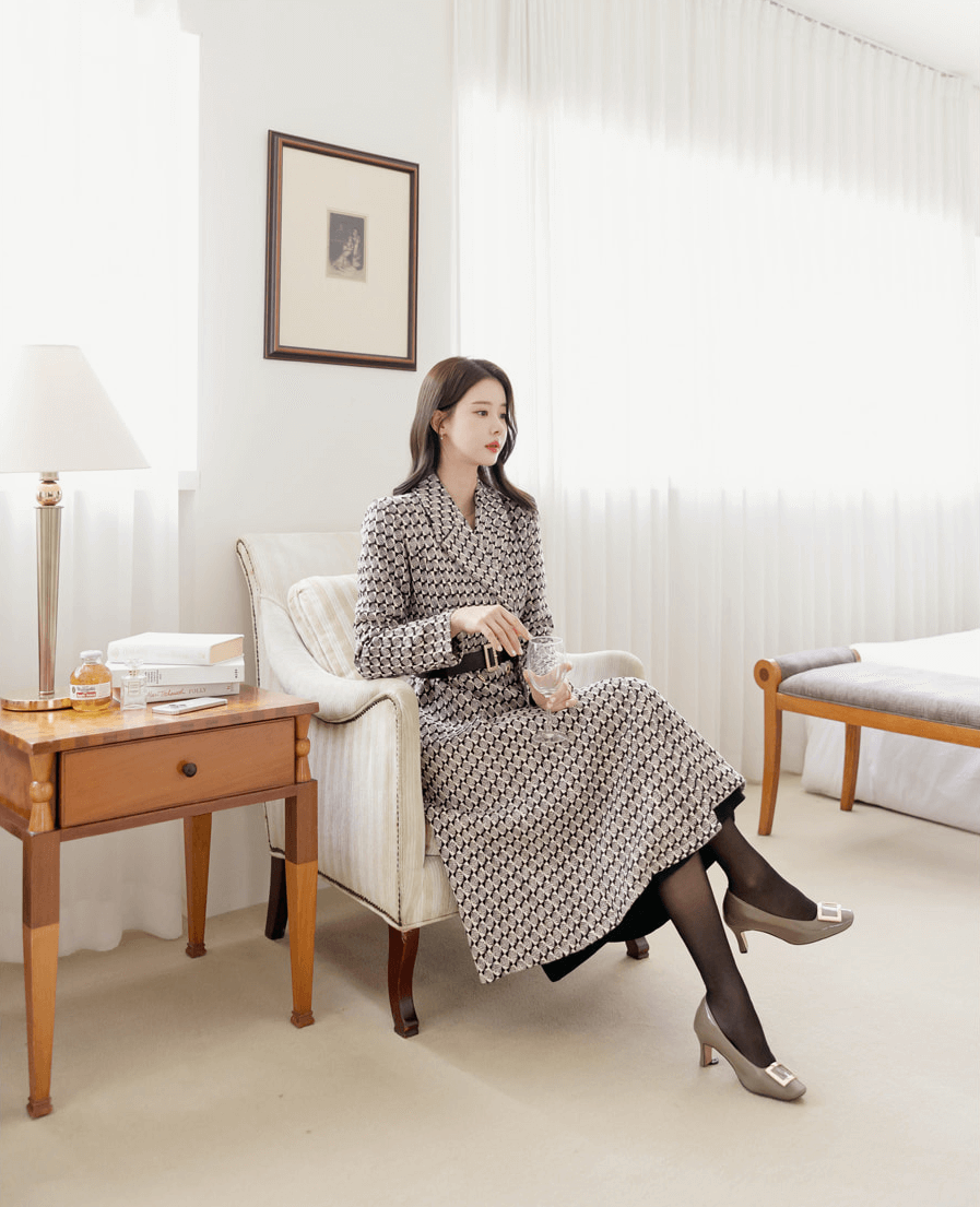 Notched Collar Double Buttons Flare Coat with Belt