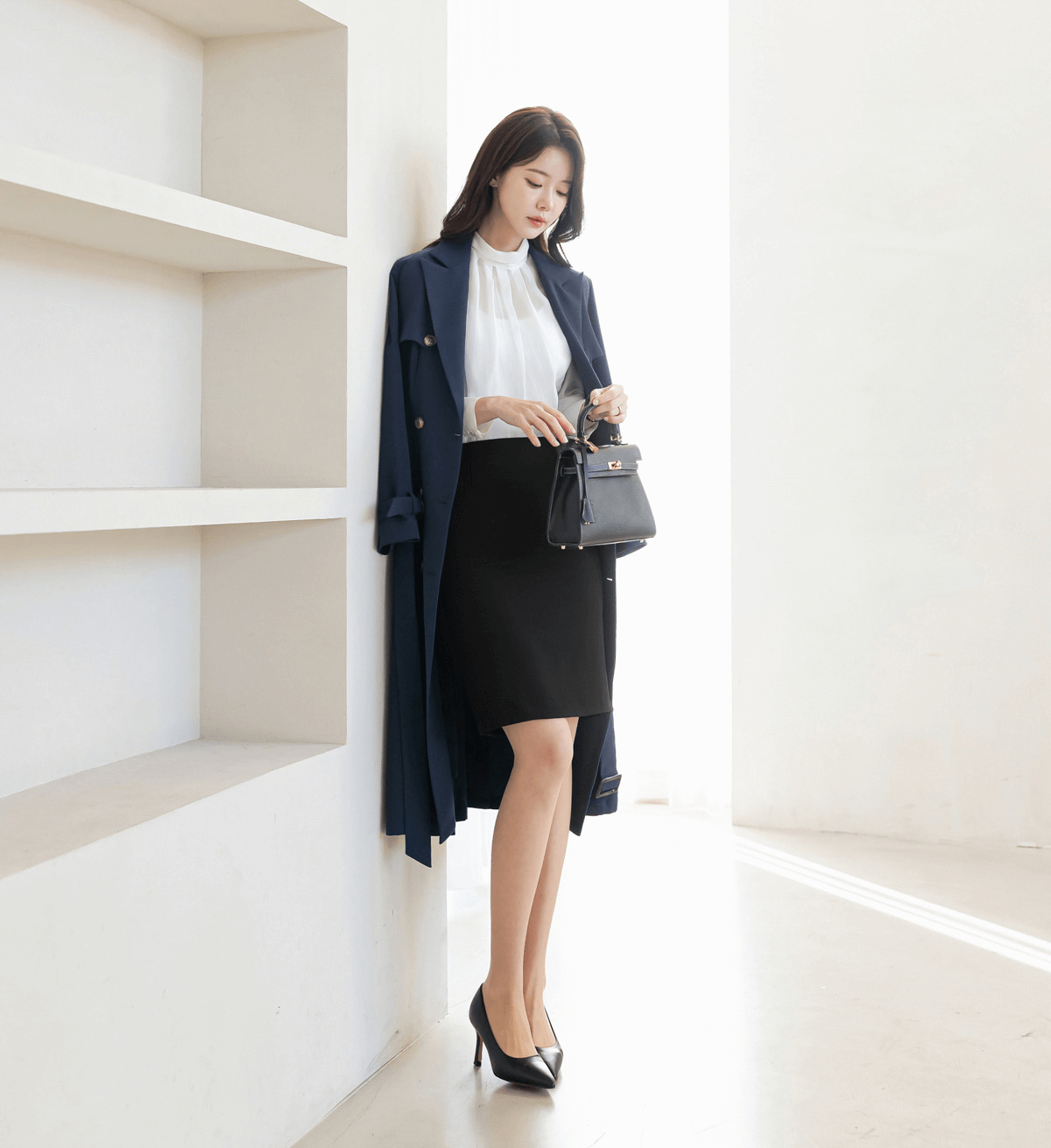 Timeless Tailored Collar Double-Breasted Trench Coat