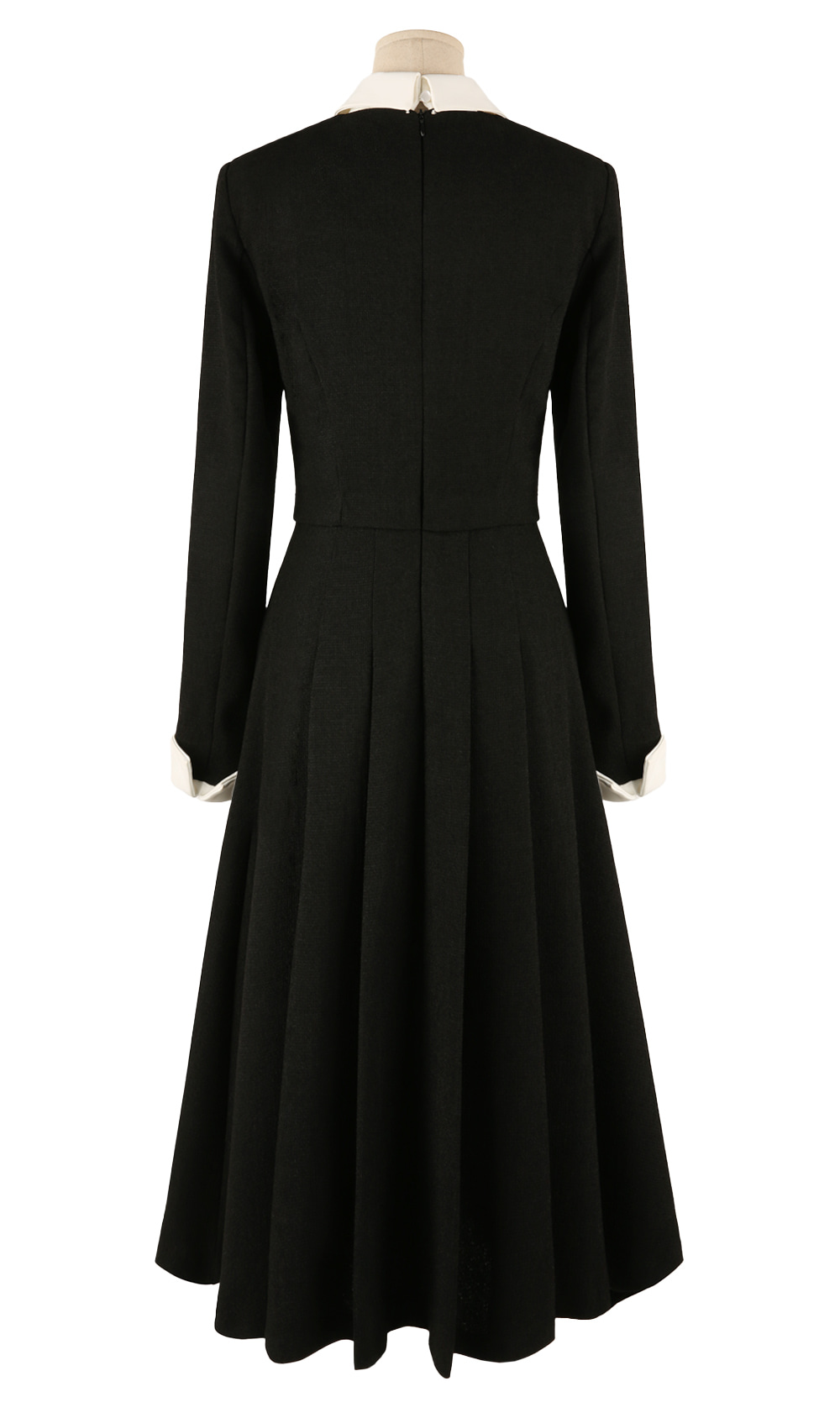 Layered Jacket‑Style Dress with Contrast Collar & Cuffs