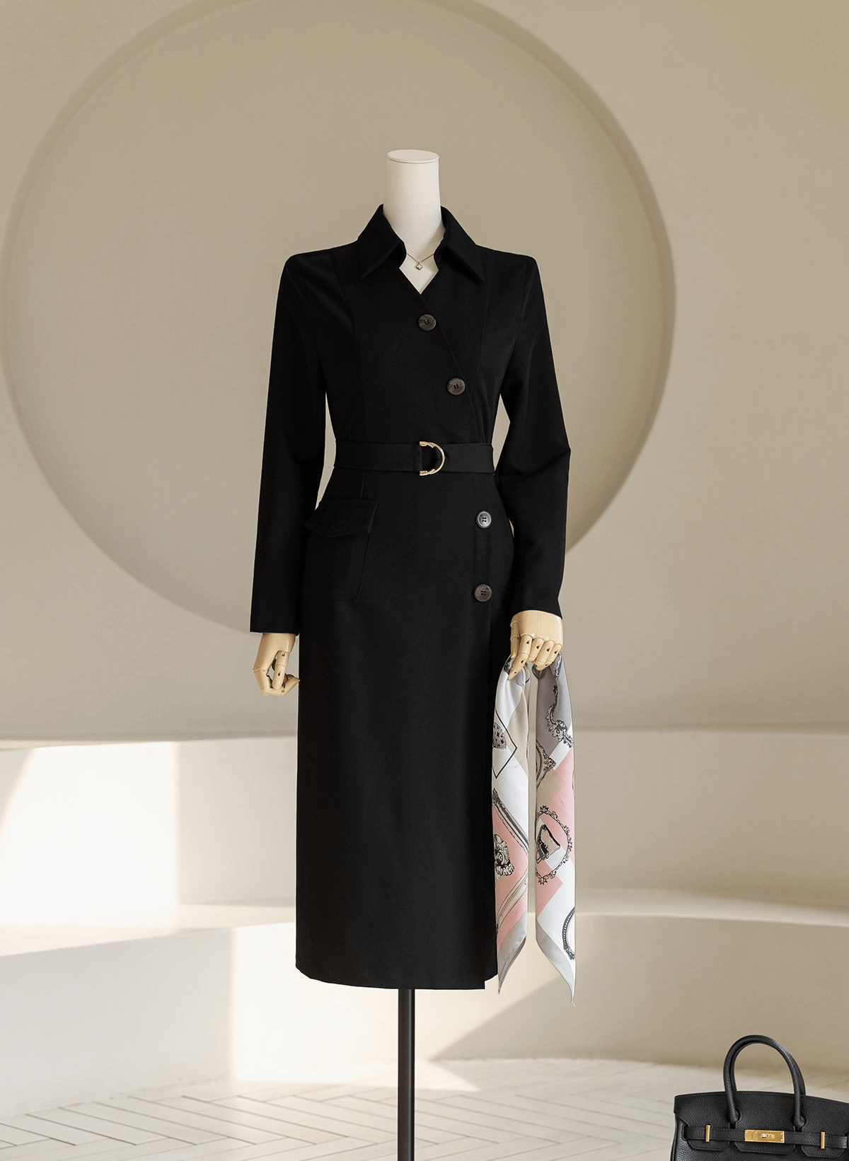 Open-Collar Belted Dress with Timeless Charm