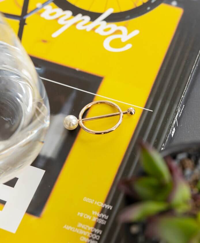 Elegant Feminine Pearl Scarf Ring / Korean Style Scarf Clip / Luxury wear Elegant Scarf Jewelry