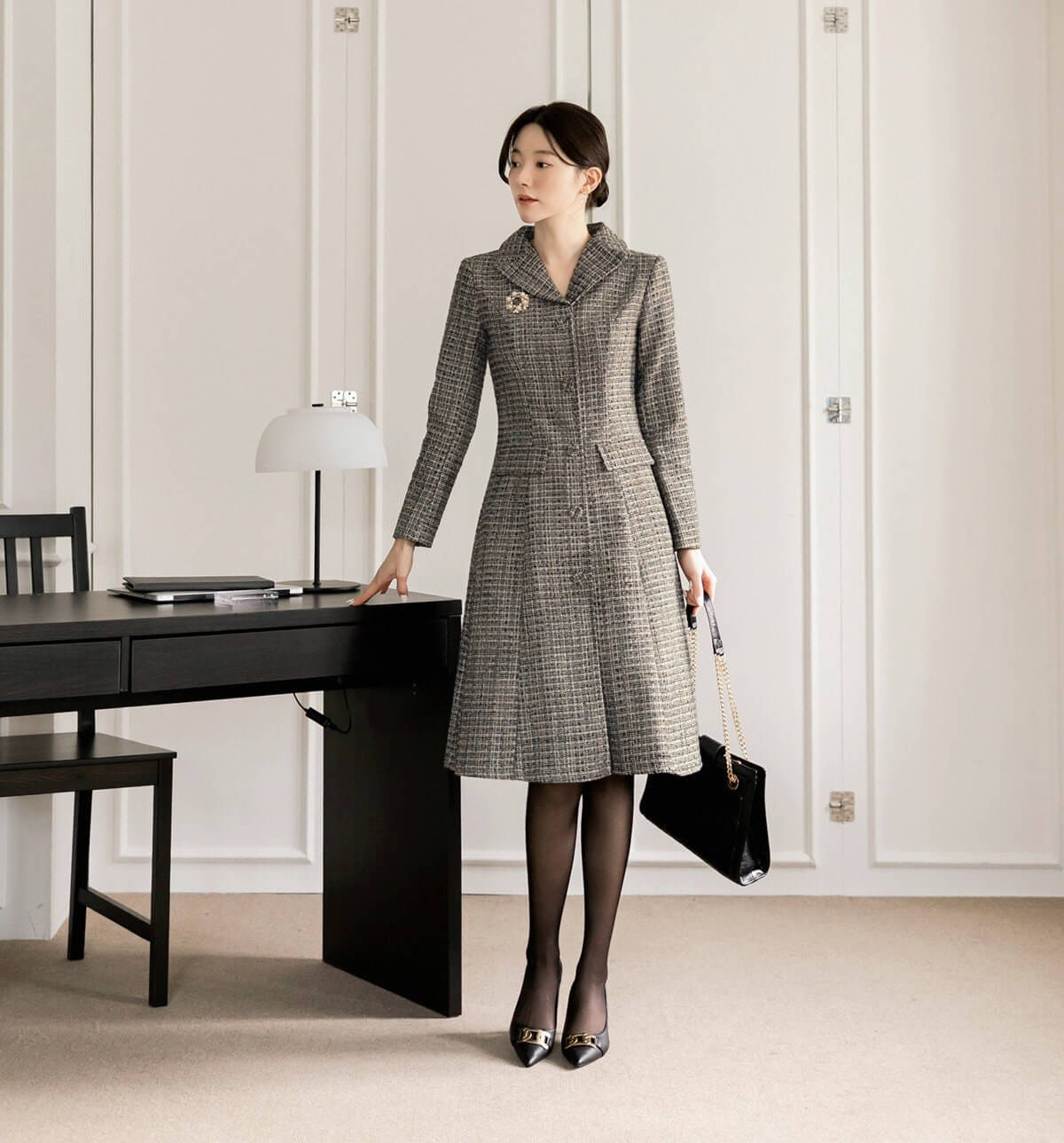 Elegant Classic Tweed Midi Dress