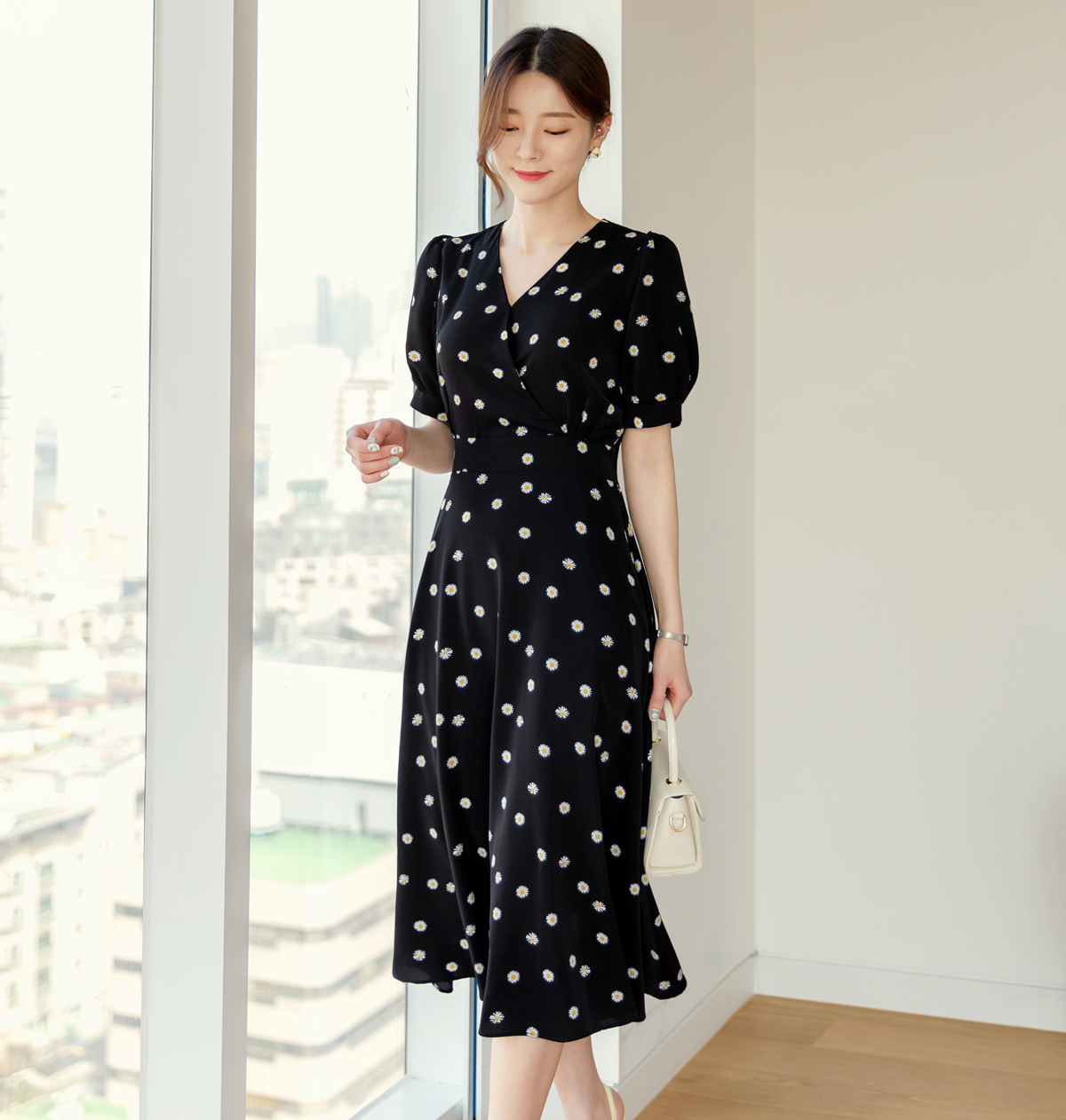 Romantic Floral Flare Dress with a Timeless Feminine Silhouette