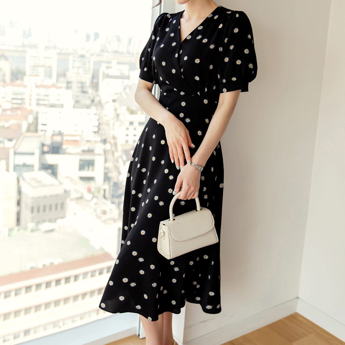 Romantic Floral Flare Dress with a Timeless Feminine Silhouette