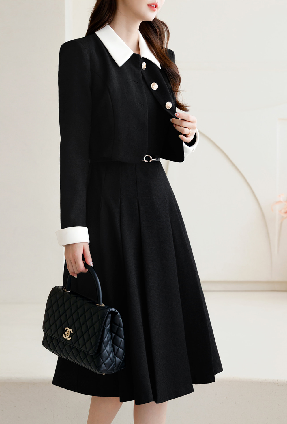 Layered Jacket‑Style Dress with Contrast Collar & Cuffs