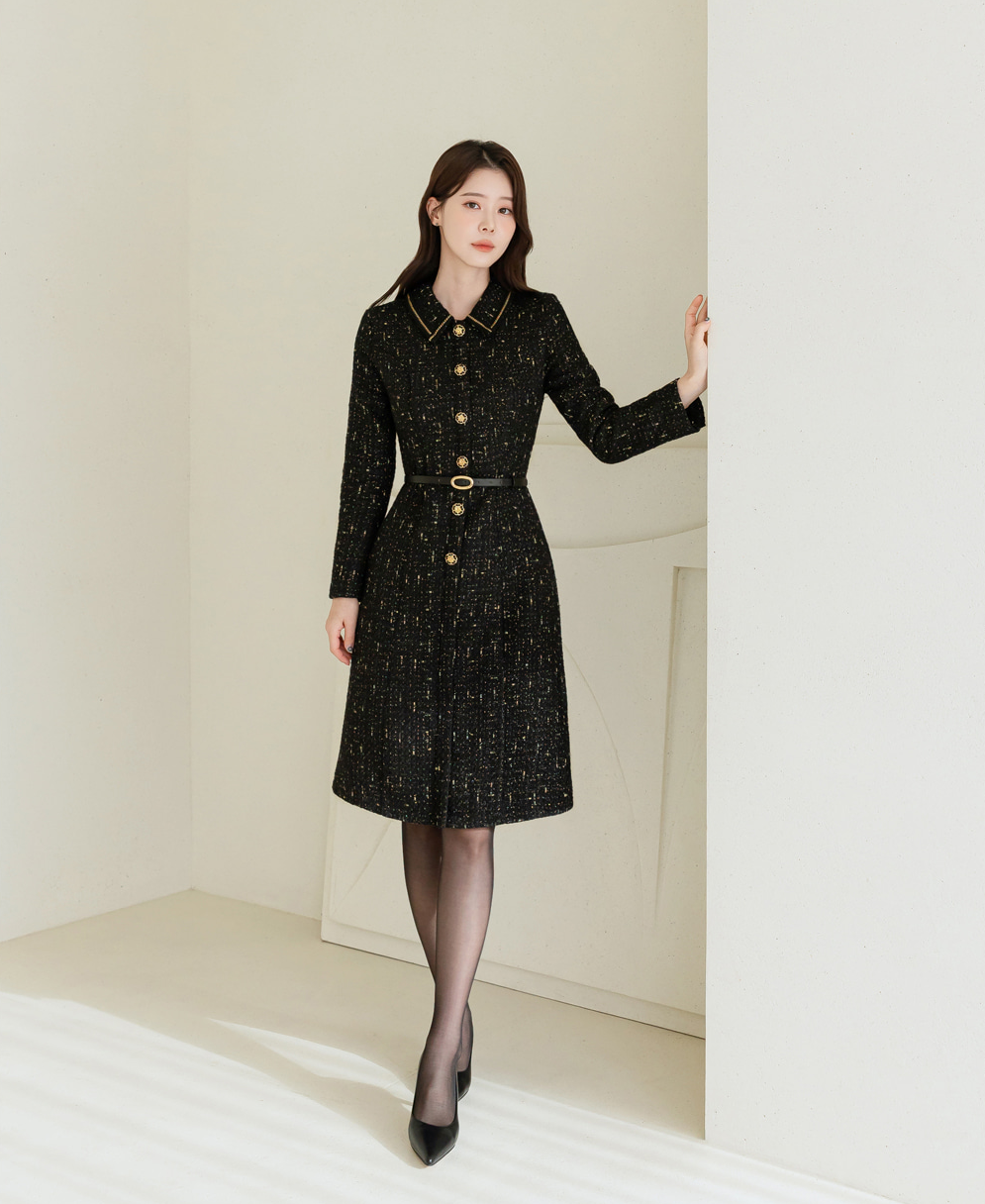 Luxury Tweed Dress with Gold‑Chain Detailing and Removable Belt