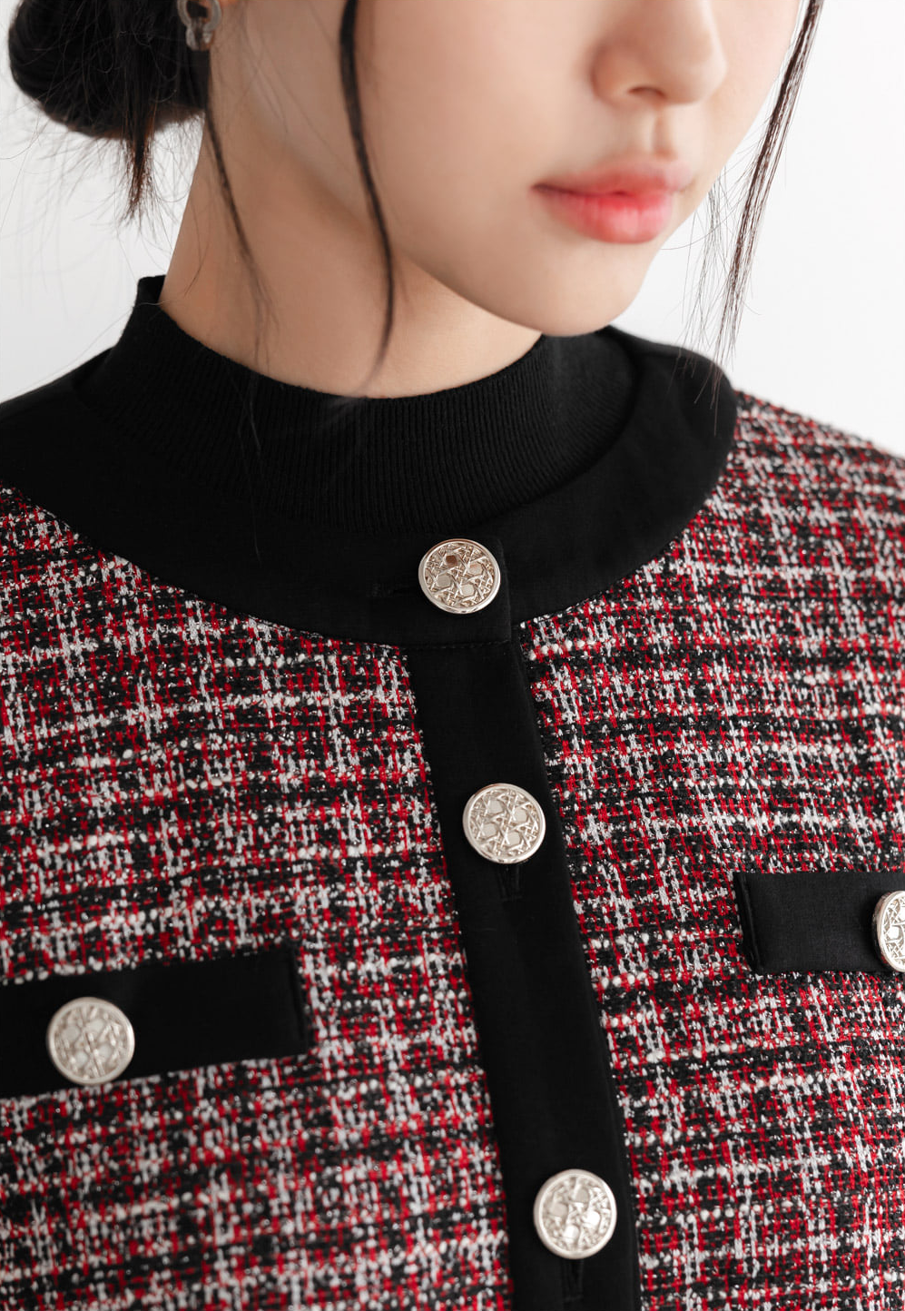 Elegant Tweed Cardigan Jacket for Sophisticated Styling