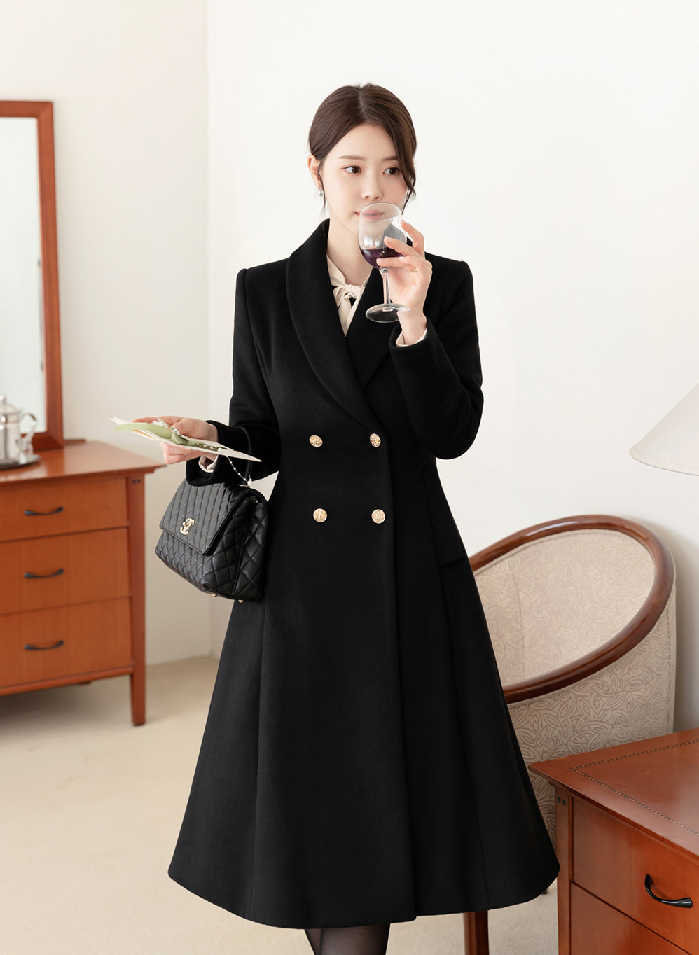 Classic Silhouette Elegant Double Buttons Flared Design Coat