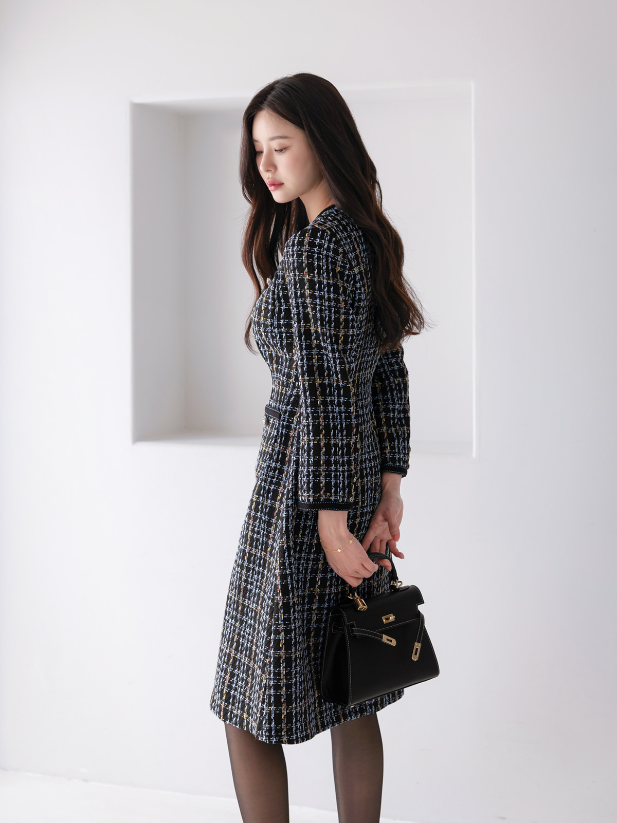 Elegant Contrast Tweed Dress Black