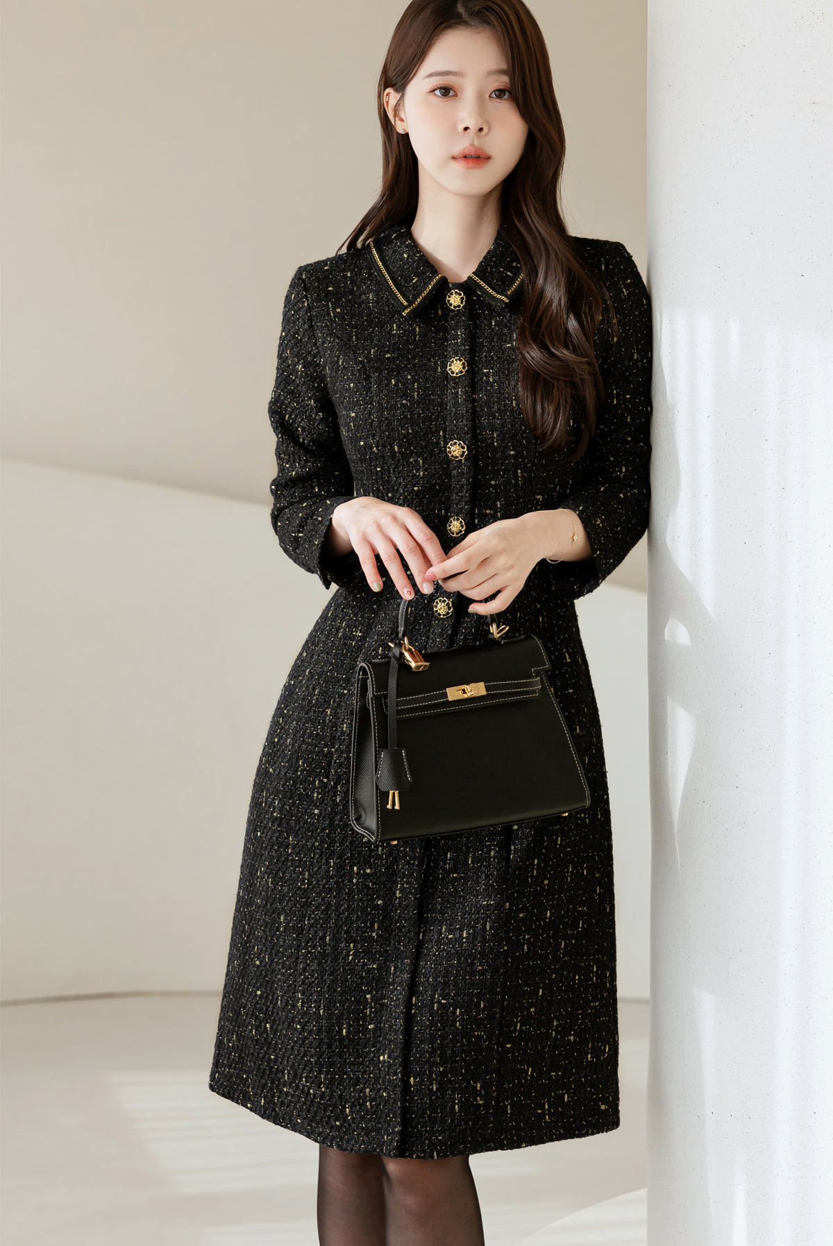 Luxury Tweed Dress with Gold‑Chain Detailing and Removable Belt