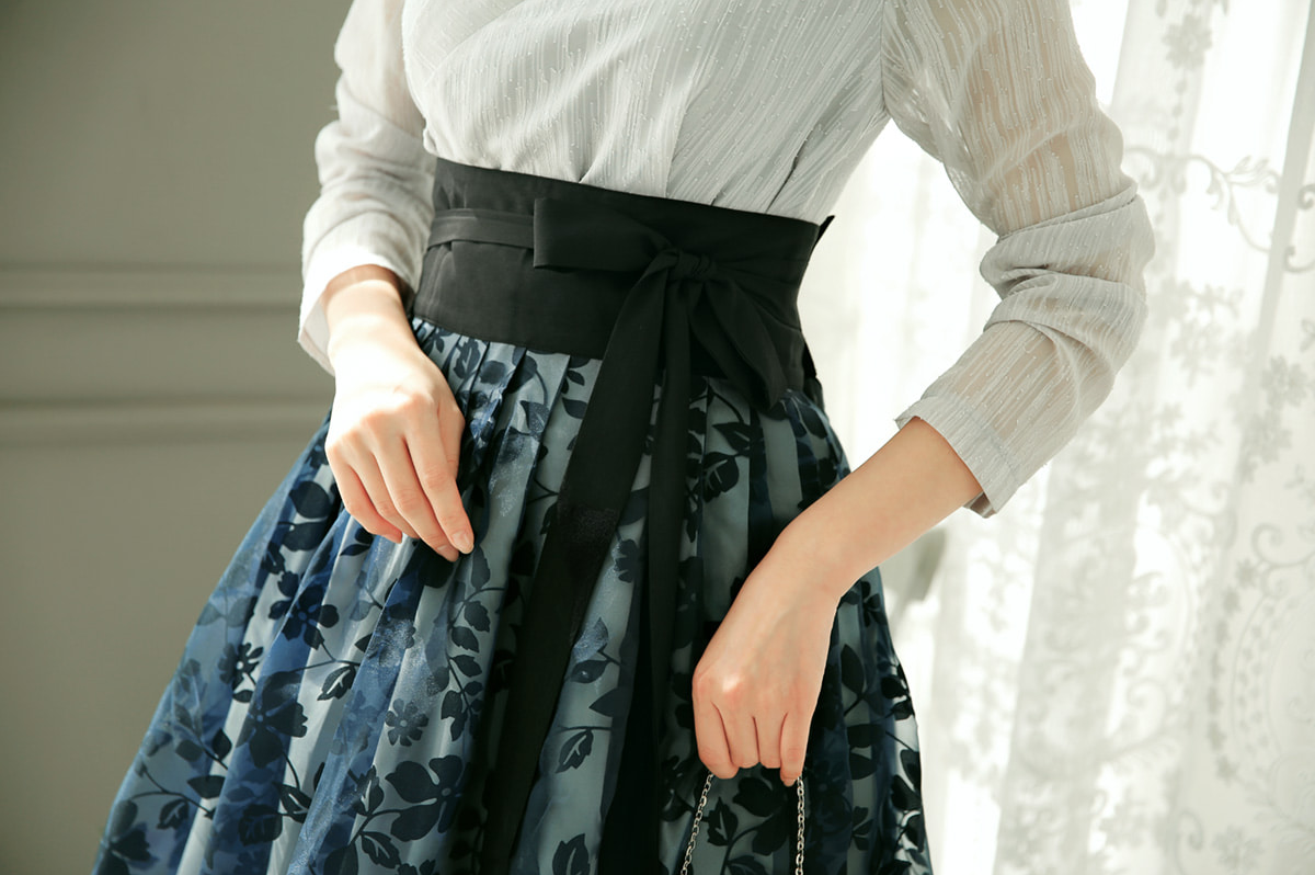 Floral Pattern Modern Hanbok Wrap Skirt