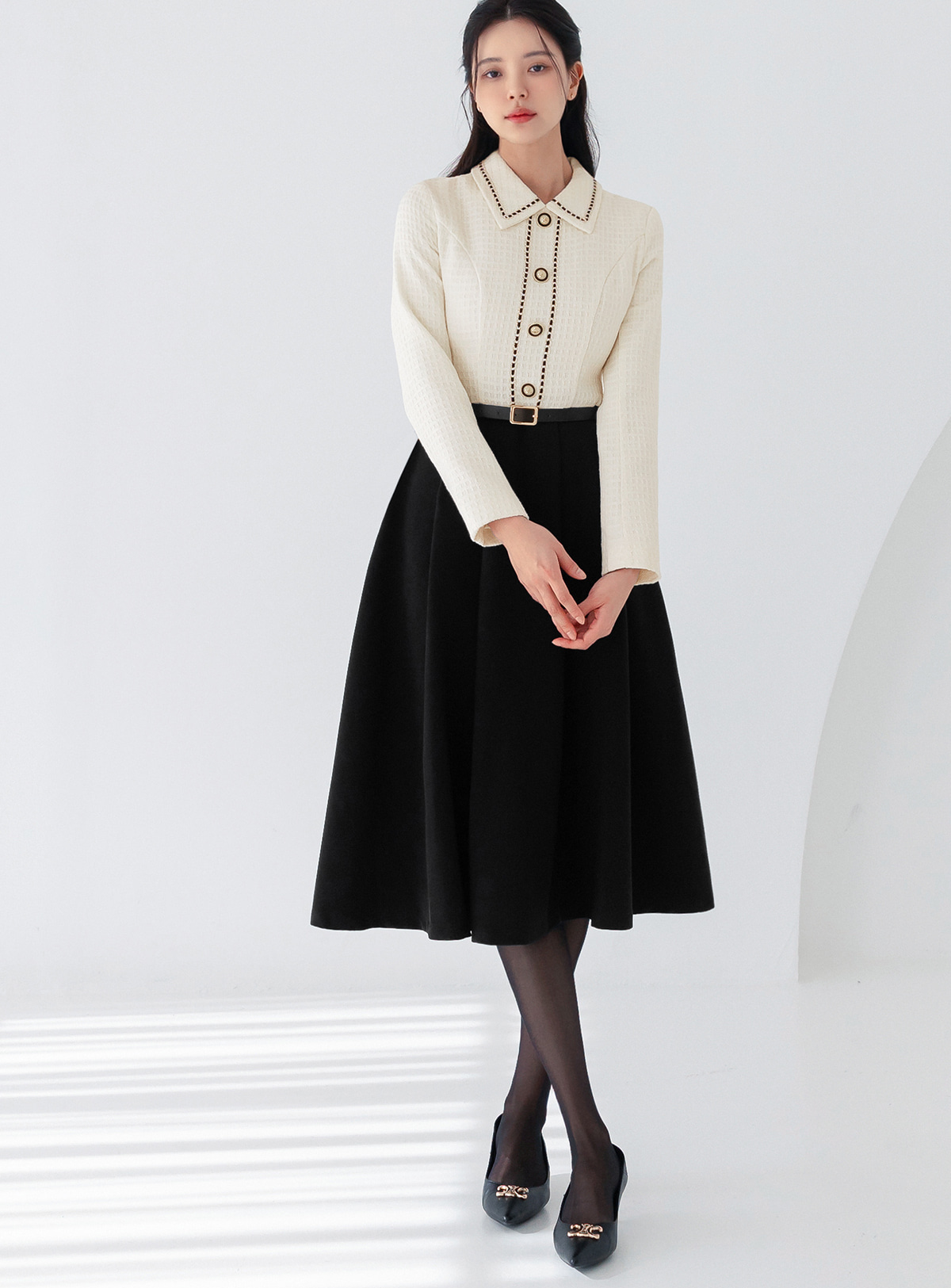 Elegant Two-tone Contrast Tweed Dress with Belt