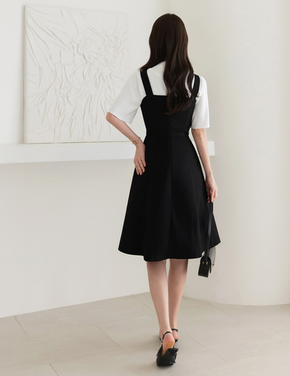 Modern Sleeveless Black Dress with Waist Belt and Side Pockets