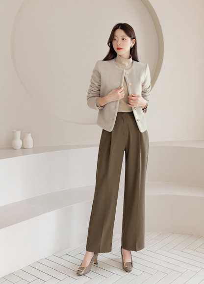Refined Semi-Wide Trousers with a Comfort Waistband