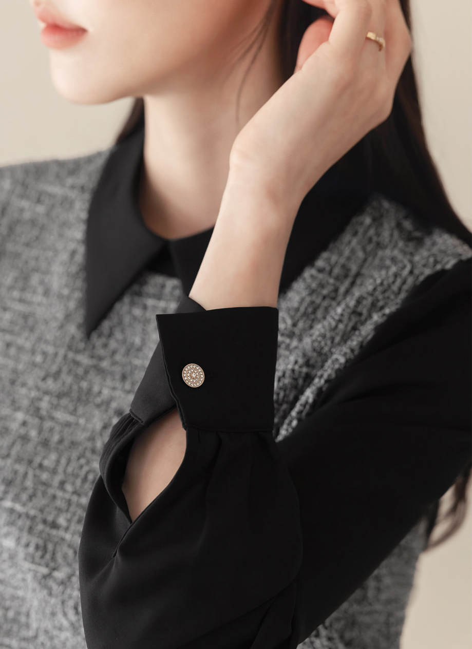 Flat Collar Tweed Blouse