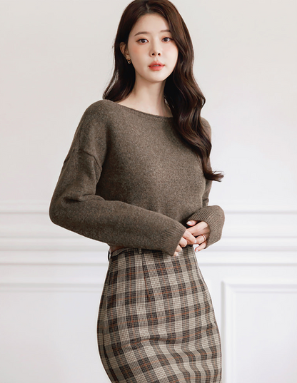 Long Sleeve Boatneck Knit Top