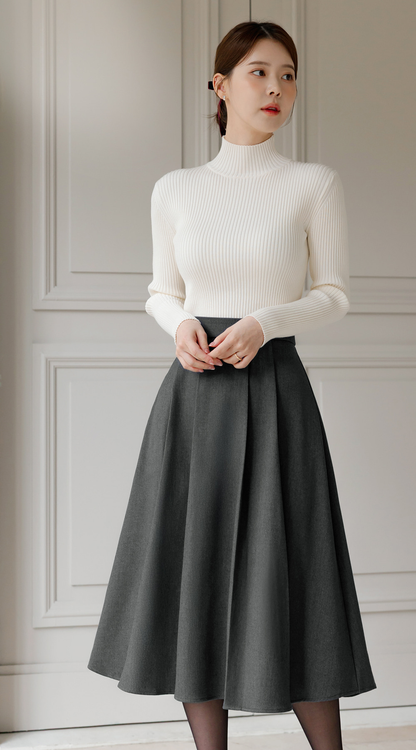 Cozy Ribbed Turtleneck Knit Top for Effortless Winter Layering