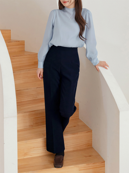 Perfect-Fit High-Waisted Bootcut Trousers with a Sleek Side-Zip Design