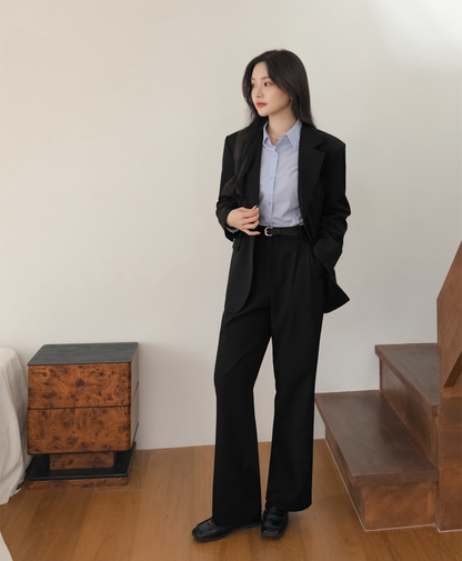 Tailored Semi-Wide Trousers with Elegant Pintuck Detail