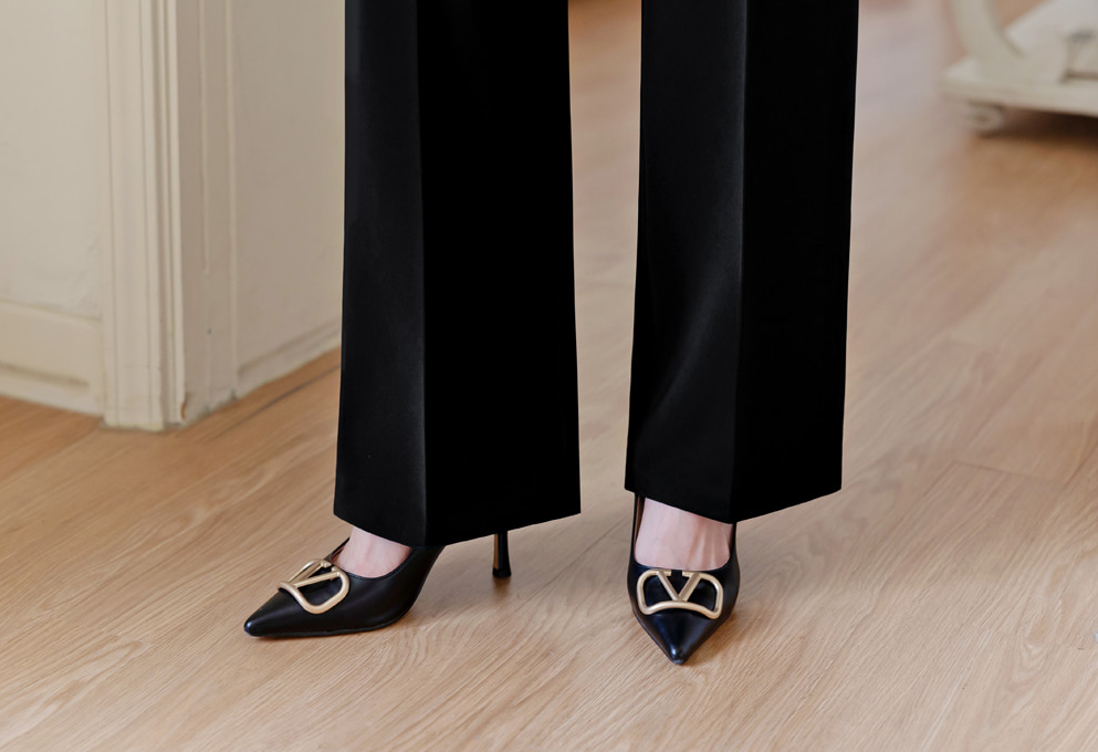Fluid Wide-Leg Trousers with Tailored Pintuck Detail