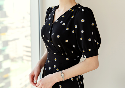 Romantic Floral Flare Dress with a Timeless Feminine Silhouette