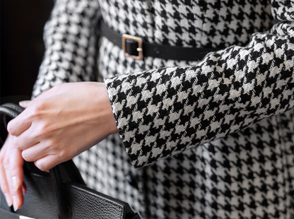 Houndstooth Pattern Tweed Dress with Tailored Collar