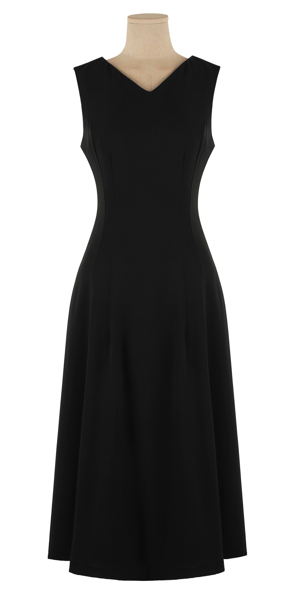 Elegant Sleeveless Black Flare Dress with V-Neck and Wide Shoulder Line