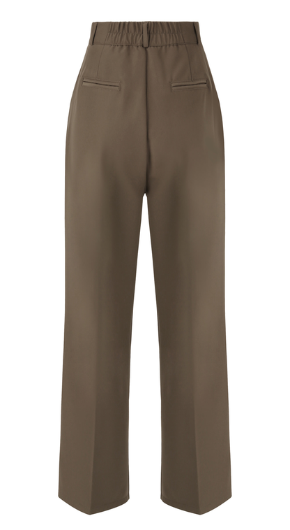 Refined Semi-Wide Trousers with a Comfort Waistband