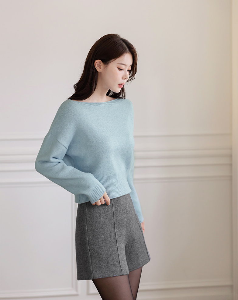 Long Sleeve Boatneck Knit Top