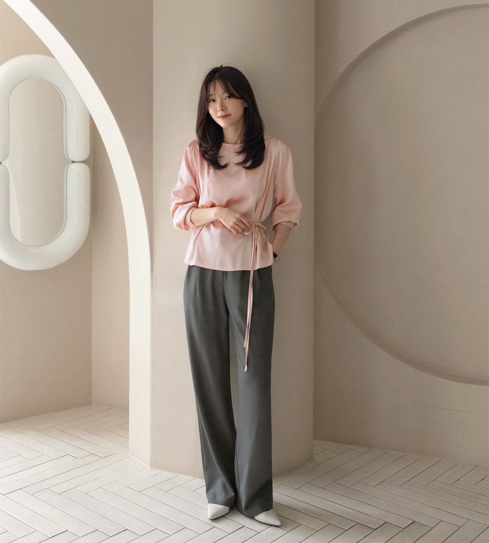 Tailored Semi-Wide Trousers with Elegant Pintuck Detail