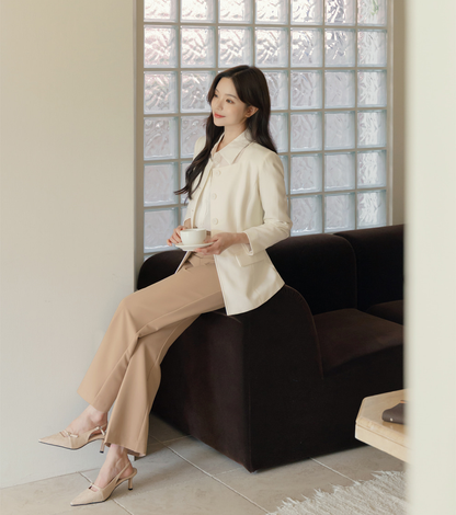 Perfect-Fit High-Waisted Bootcut Trousers with a Sleek Side-Zip Design