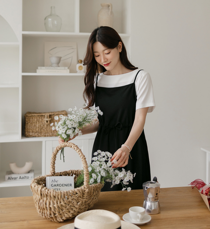 Elegant Boat Neck Blouse with an Effortlessly Refined Silhouette
