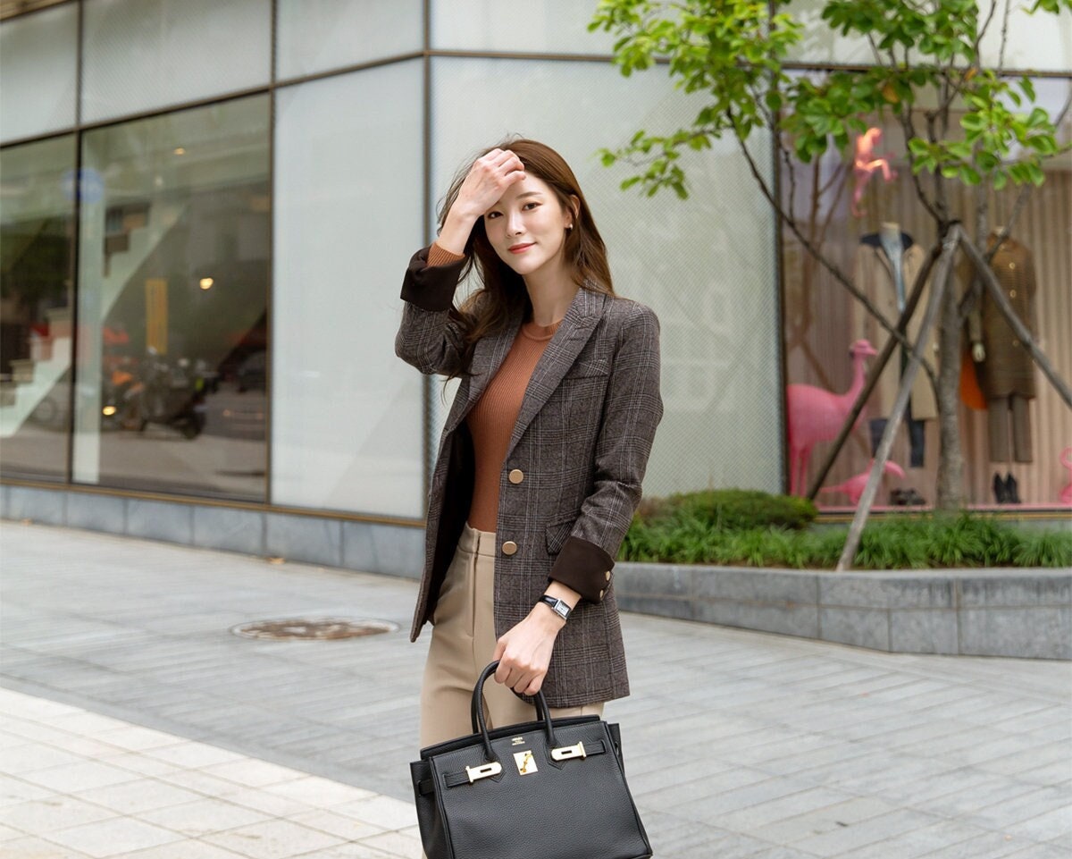 Check Pattern Women Blazer / Korean Style Tailored Jacket for Women / Gold Button Jacket