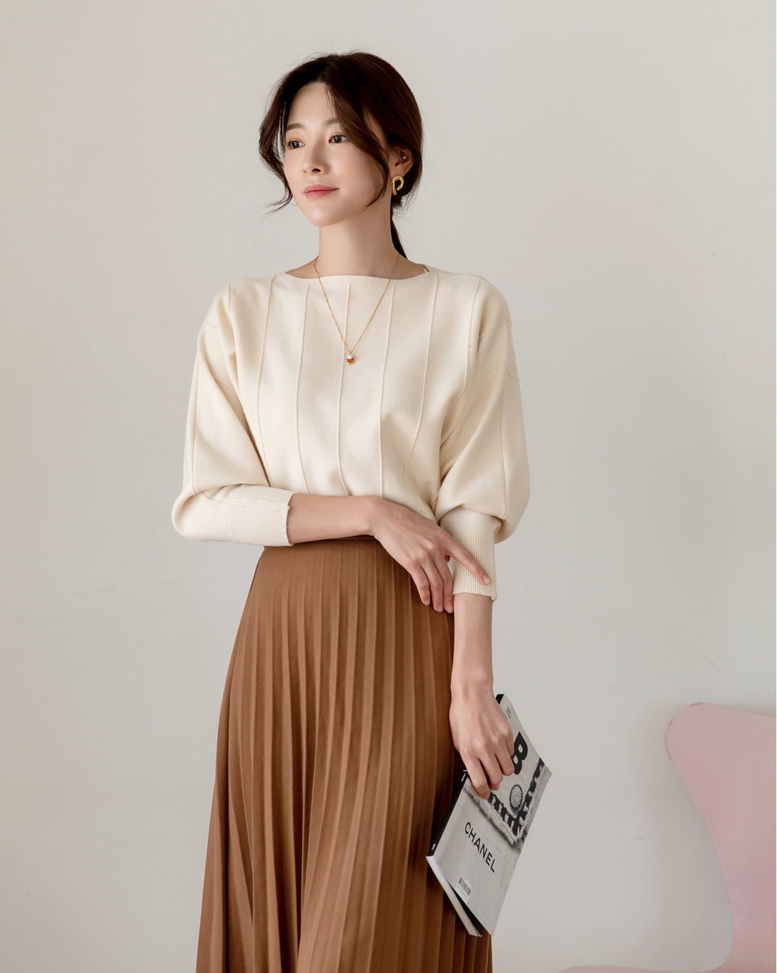 Long Sleeve Boat Neck Knit Top / Korean Style Women Clothes / Office Look Top / Everyday Basic Soft Knit Top