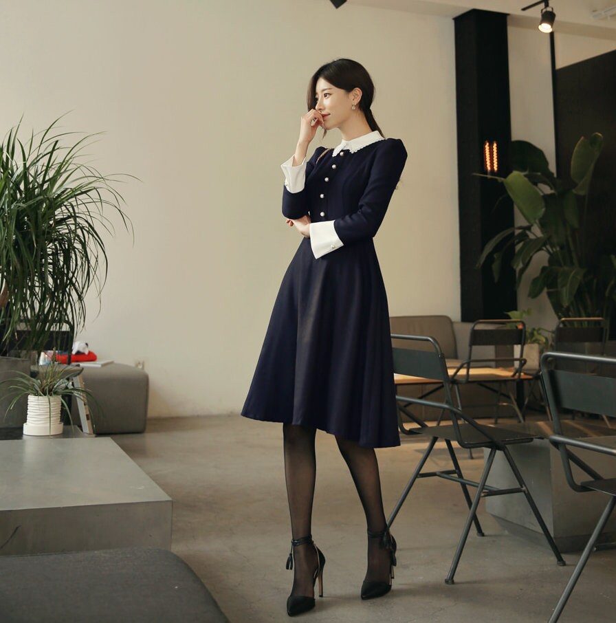 Navy Midi Dress with Lace Collar / Korean Style Women Dress / Elegant Feminin Wide Cuffs Dress